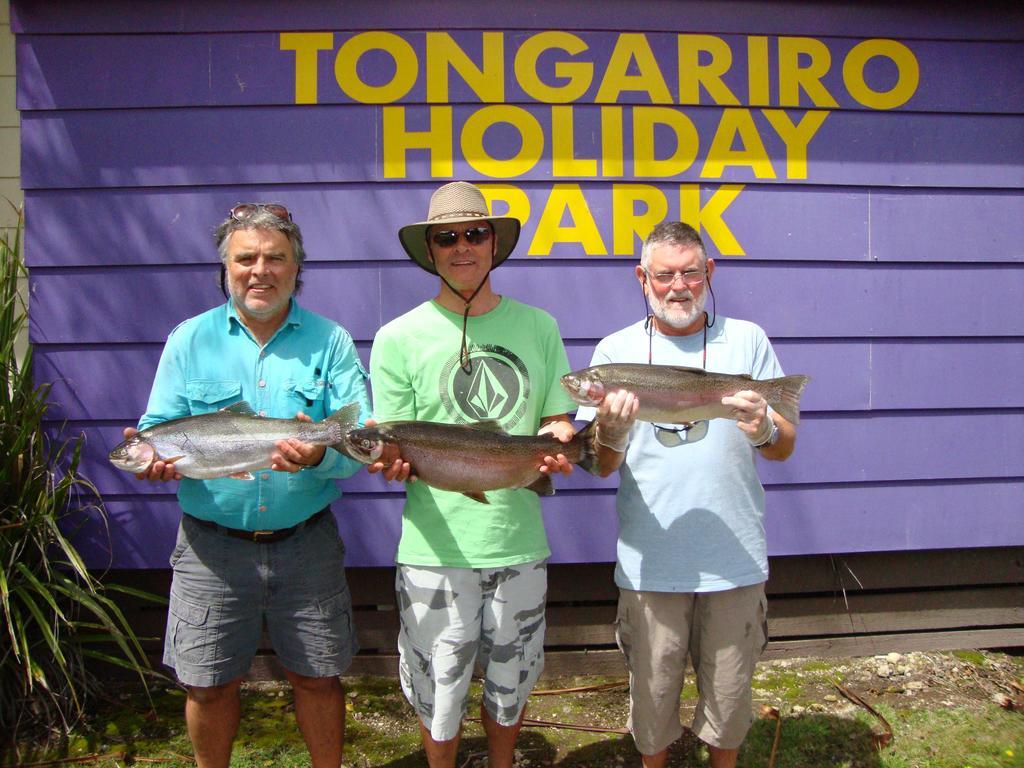 Tongariro Holiday Park Hotel National Park Exterior foto